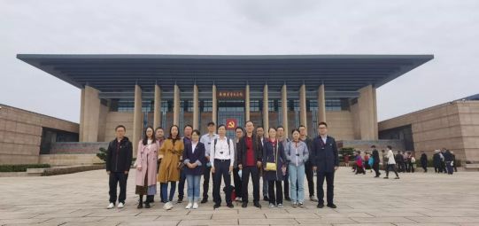 公司第三黨支部開展“南湖紅船憶初心，牢記使命勇?lián)?dāng)”主題黨日活動(dòng)